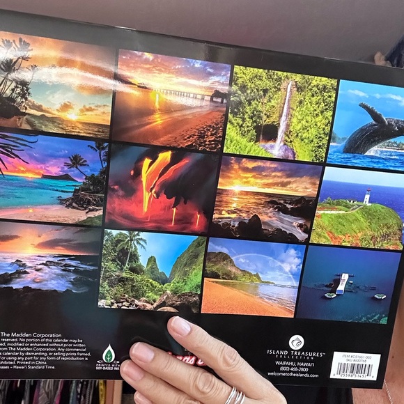 455. HAWAII ALOHA 2026 12 month Calendar of the Best of HI - Picture 2 of 4